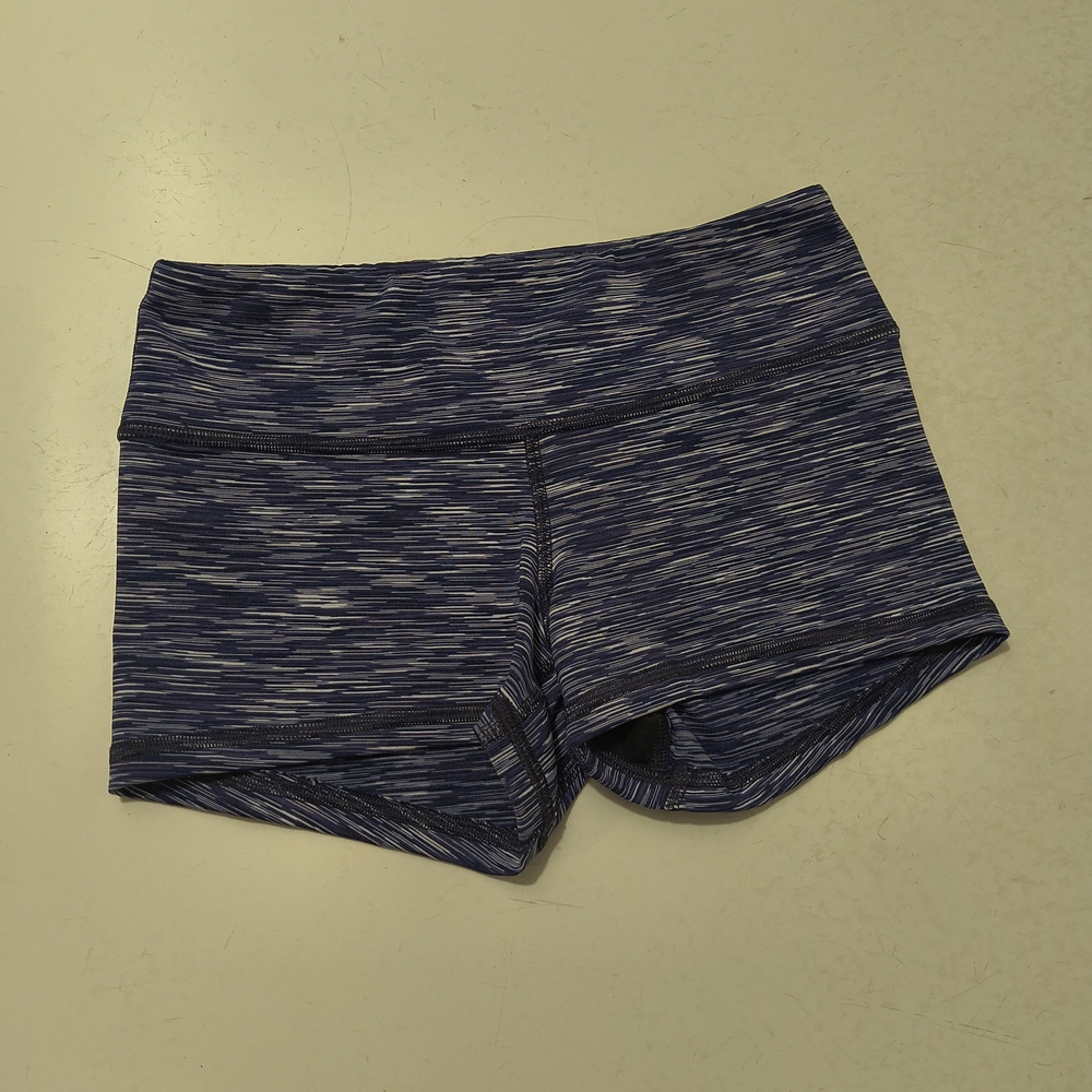 Fleo Women's Athletic Shorts in Blue Pattern